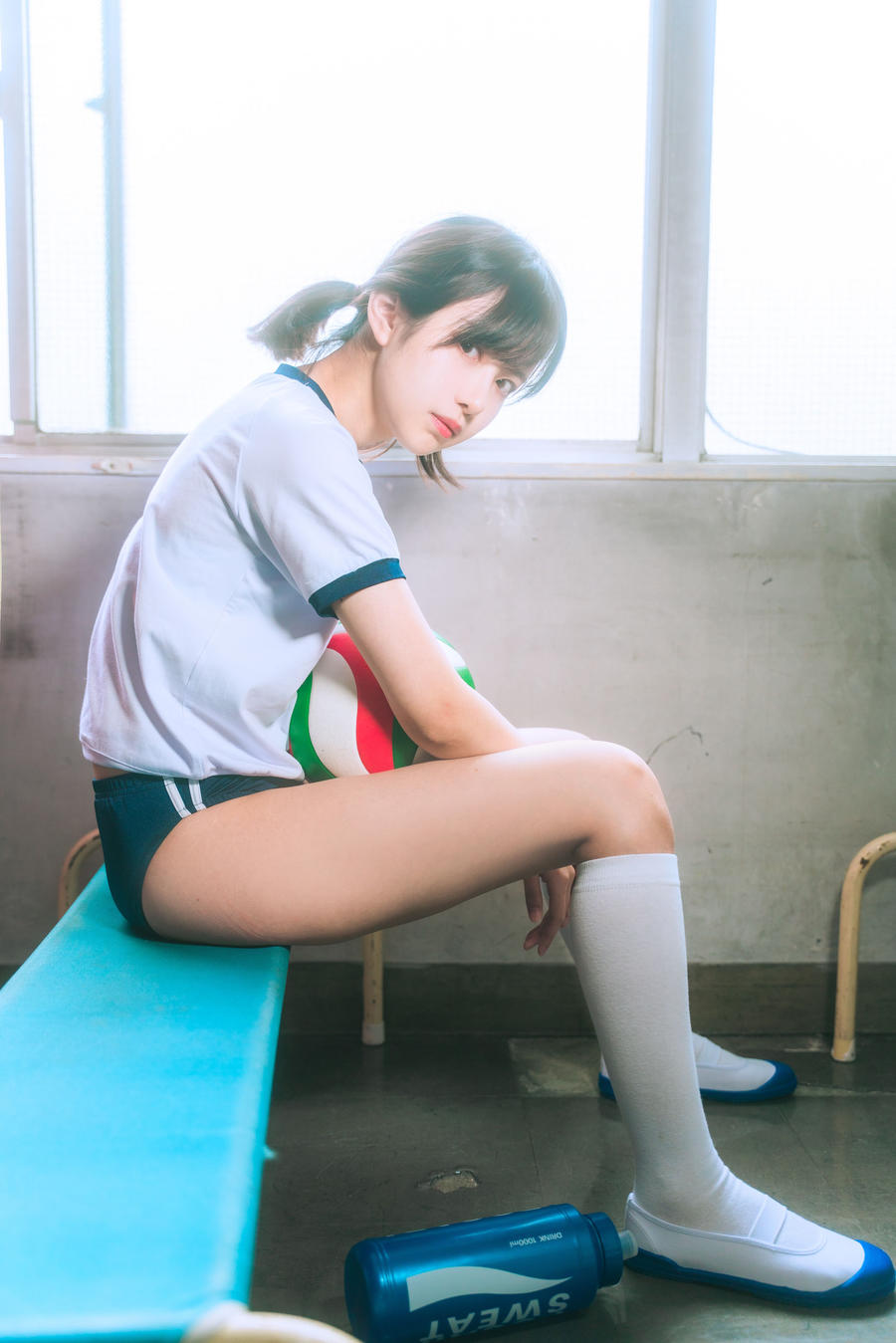 laura阿姣微博：性感COS写真资源全网深度揭秘[持续更新/免费下载]-绅士乐园