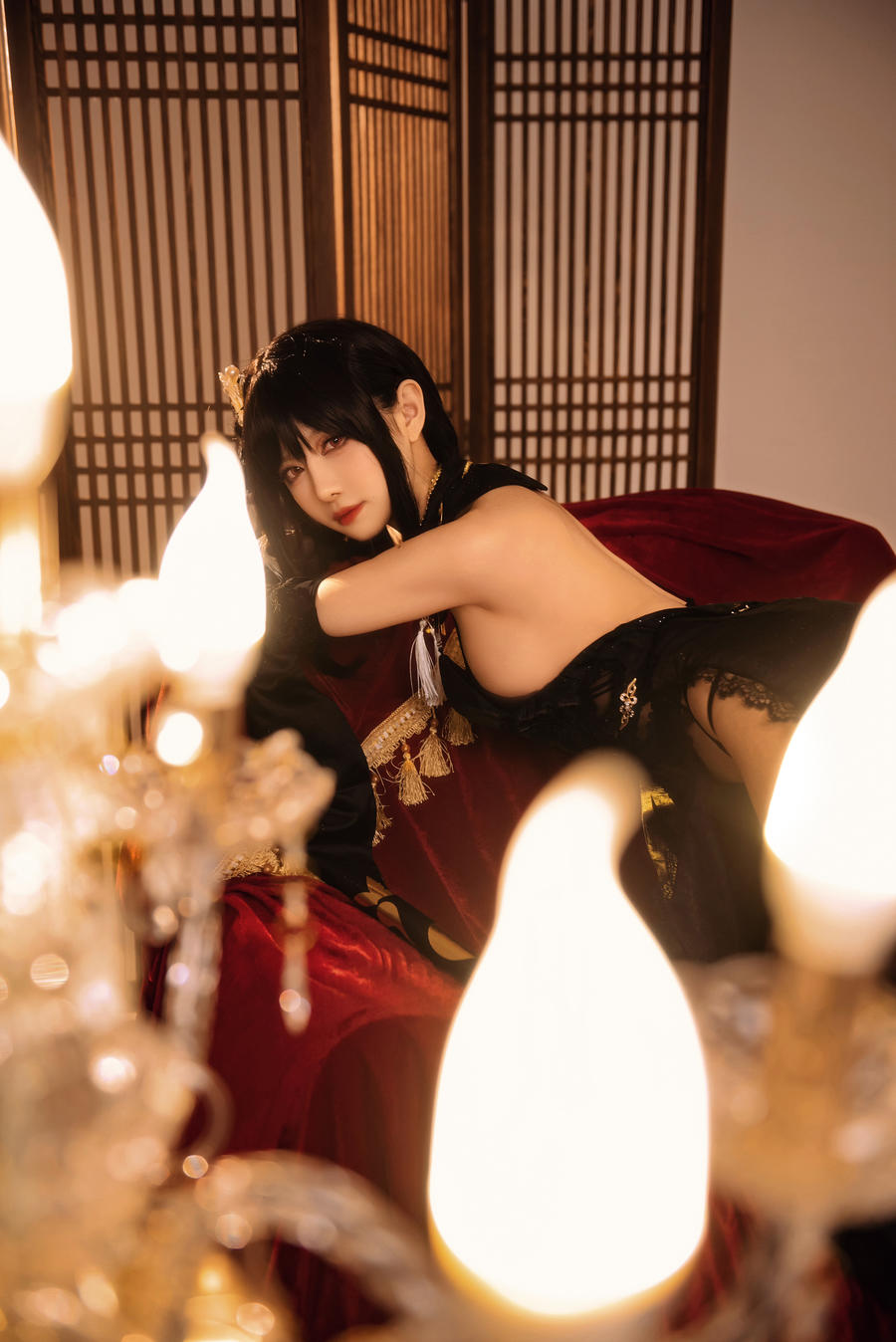 白莉爱吃巧克力外网：性感COS女神的圈内圈外人生全纪录-绅士乐园
