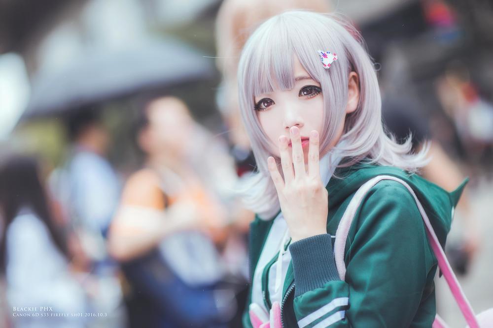 谢晓蒽 幼幼 一个人吗？揭开神秘Coser的真实生活与写真魅力-绅士乐园