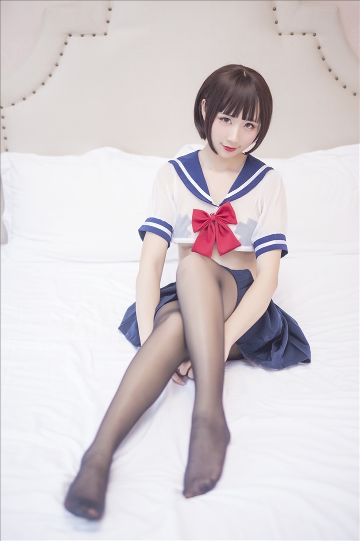 九曲Jean – JK透明制一服 破茧成蝶10073