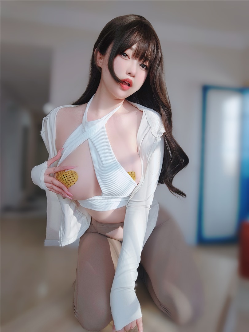女主K(K酱) – NO.033 瑜伽服[102P-170.4M]10420