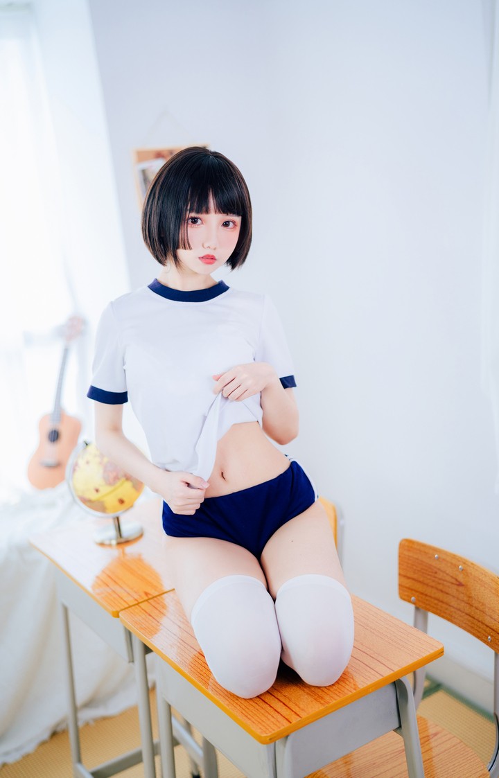 甜美可爱@果咩酱w NO.014 体操服[19P／271MB]14756