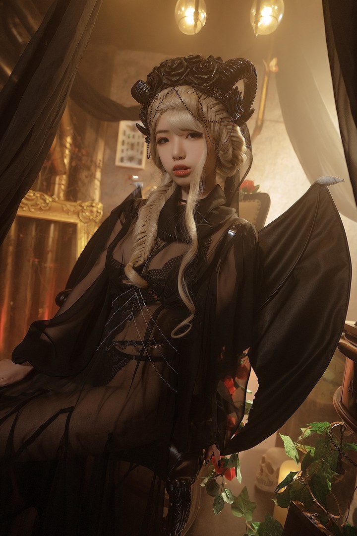 星野saori(星野纱织)全集：萌系妹子的魅力四射的Coser来袭！-绅士乐园