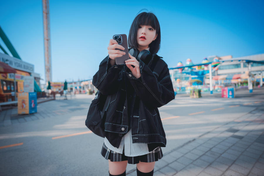 Jenny-24565