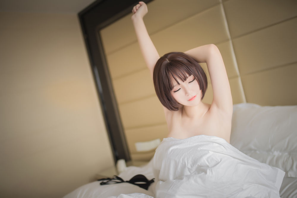 Yoko宅夏-一号本白丝6857