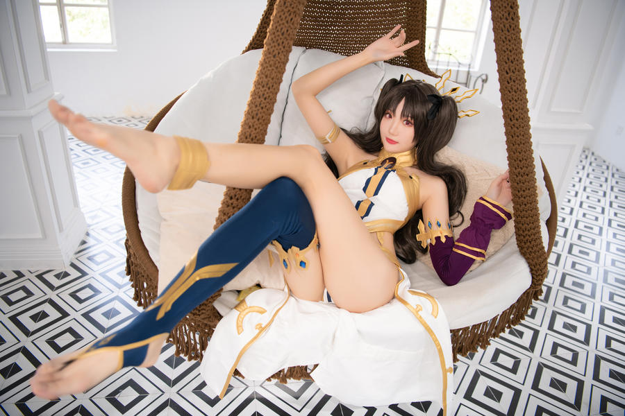 momoko葵葵-伊什塔尔6421
