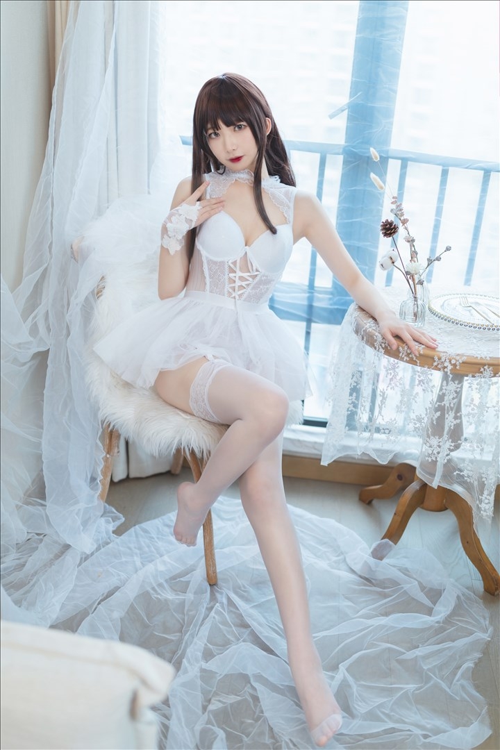 封疆疆v-纯白蕾丝俏皮可爱[40P-489MB]9883