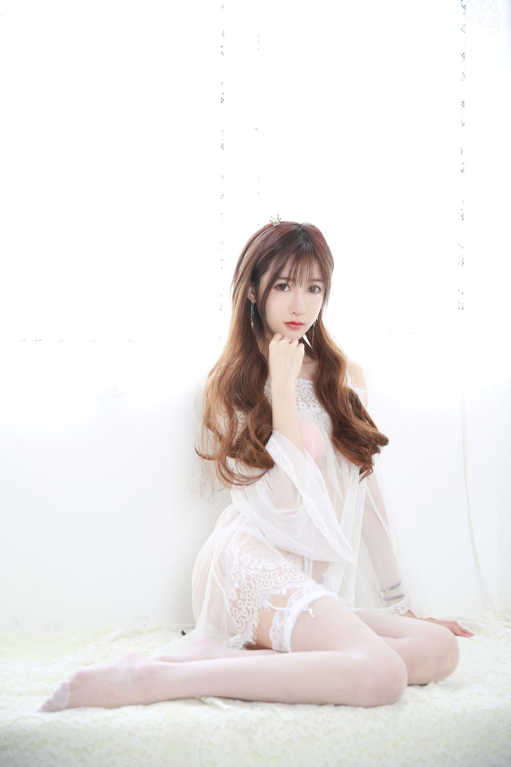 奔跑的晶骡儿微密圈写真照片与完整版视频在线观看-绅士乐园