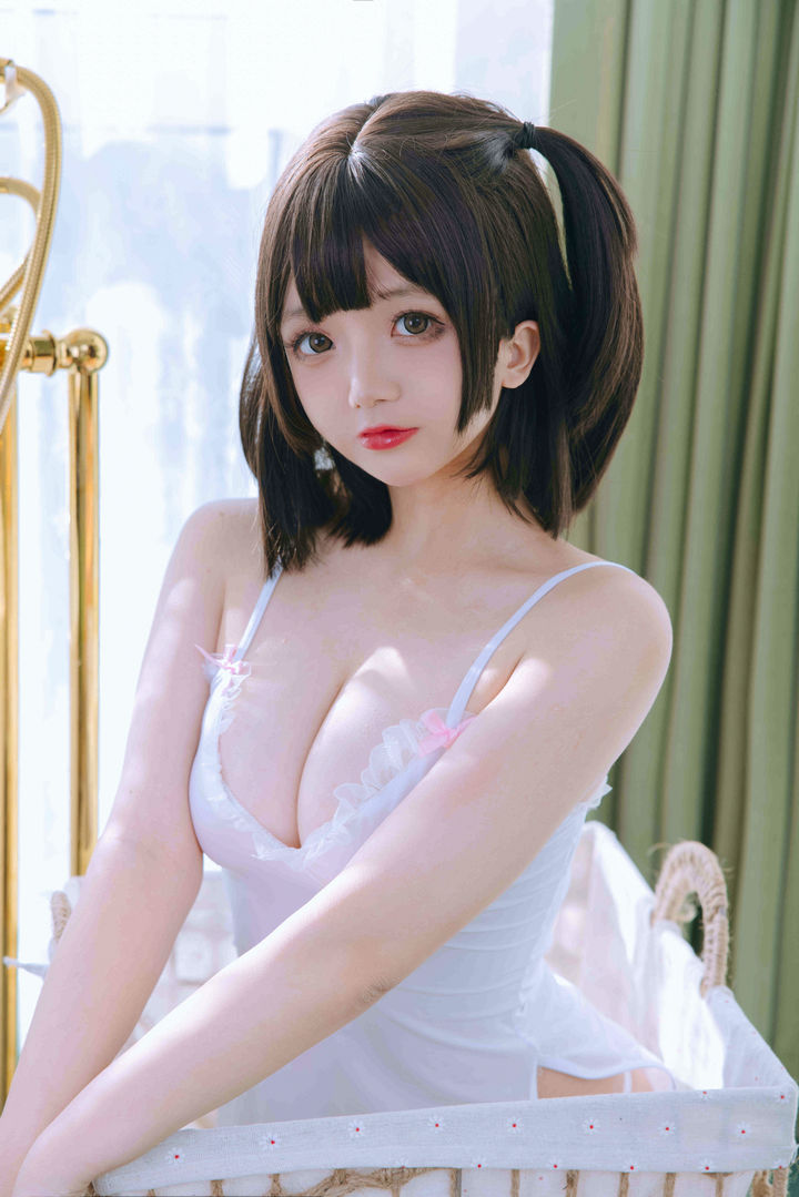 童颜波涛汹涌Coser@日奈娇 NO.027 湿身小白裙13898